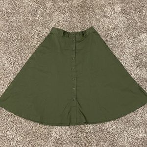 Green Mid-length Flare Skirt
